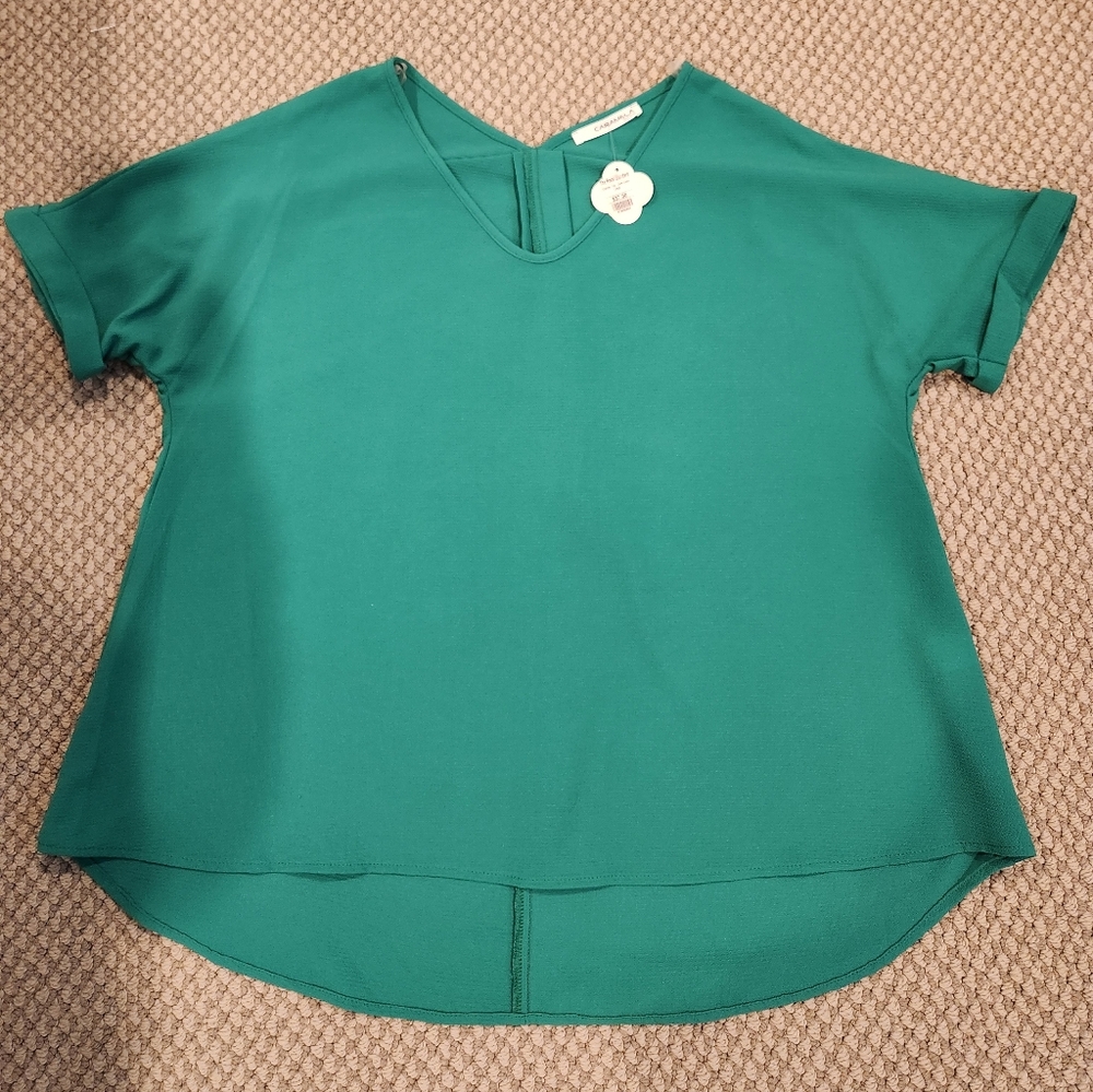 Kelly Green Large Short Sleeve V Neck Women's Top Game Day Caramela